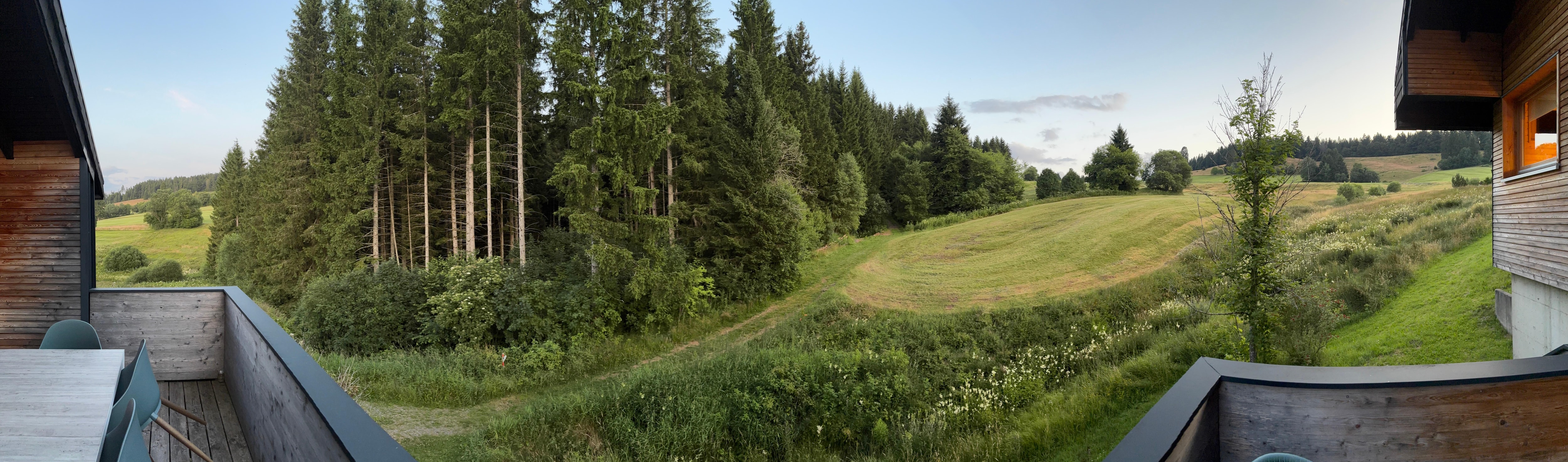 Panorama Blick von der Terrasse. 