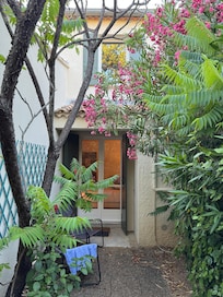 Double room with private terrace