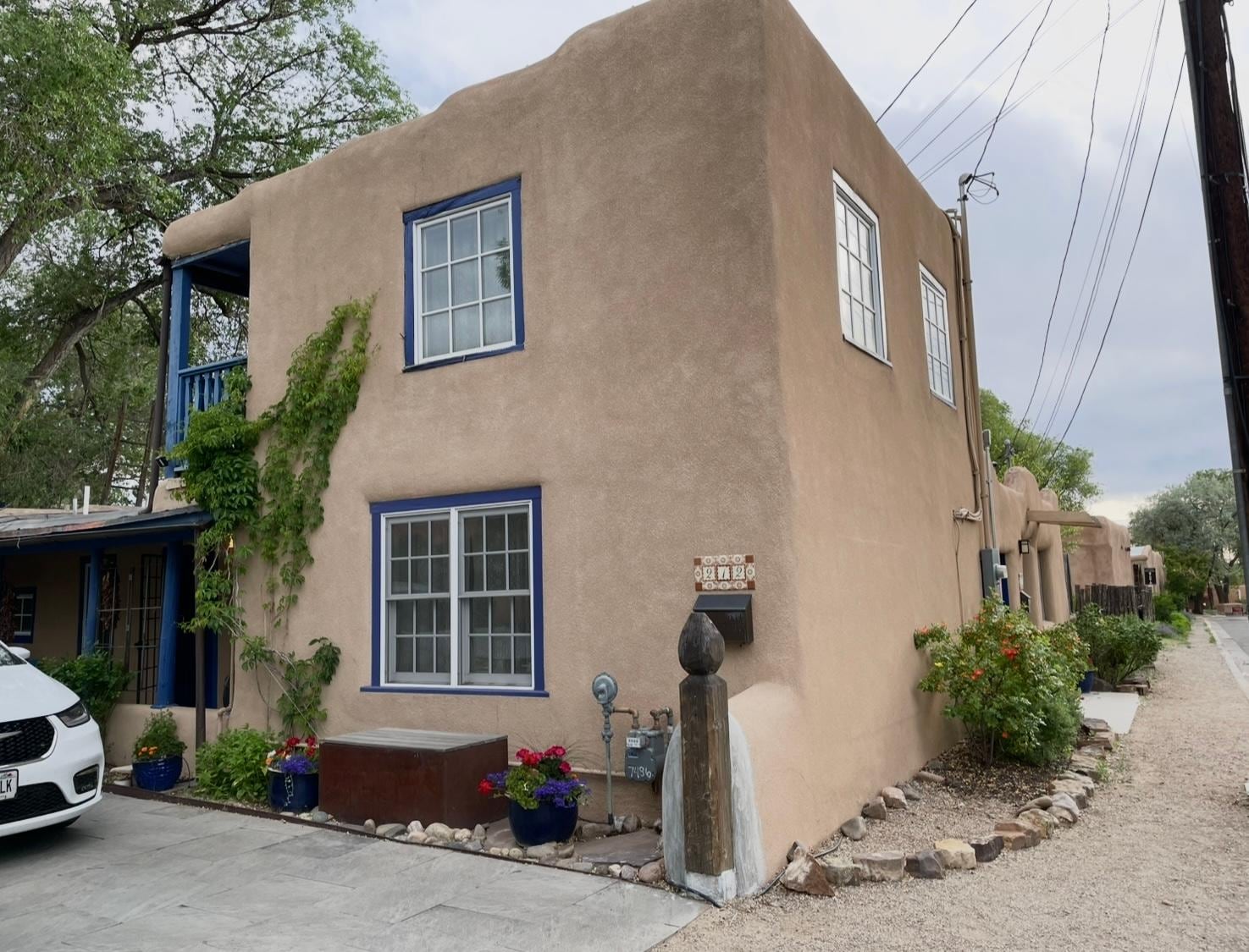 Casita in foreground