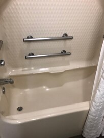 Tub looked good but didn’t use