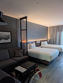 Chambre 2 lits + sofa lit