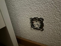 Non functioning electric outlet