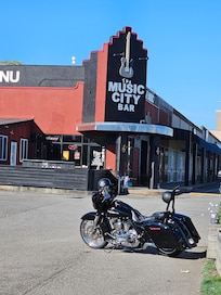 The Music City Bar, our favorite "Old School Country" bar in the same center walking distance.