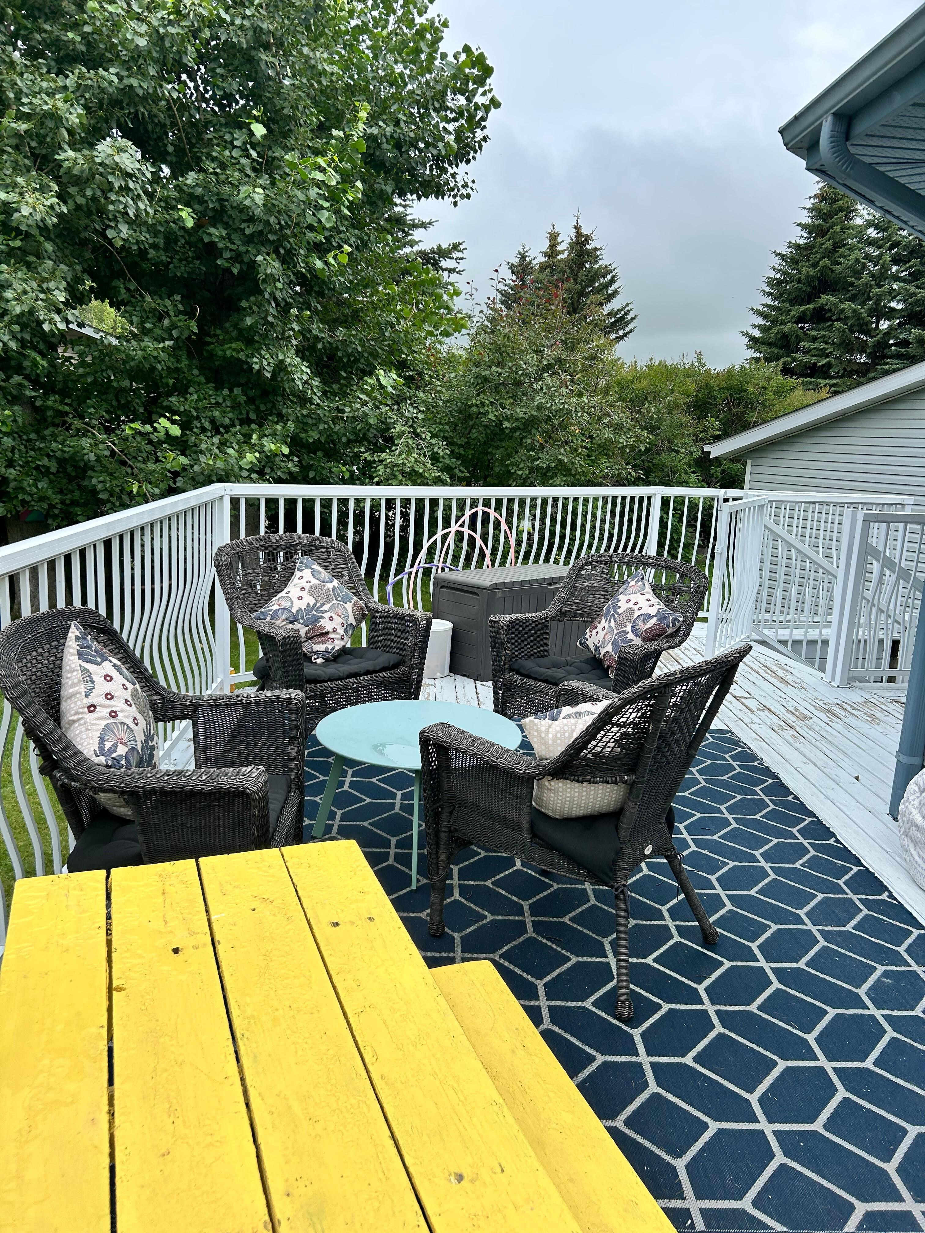 Nice large deck 
