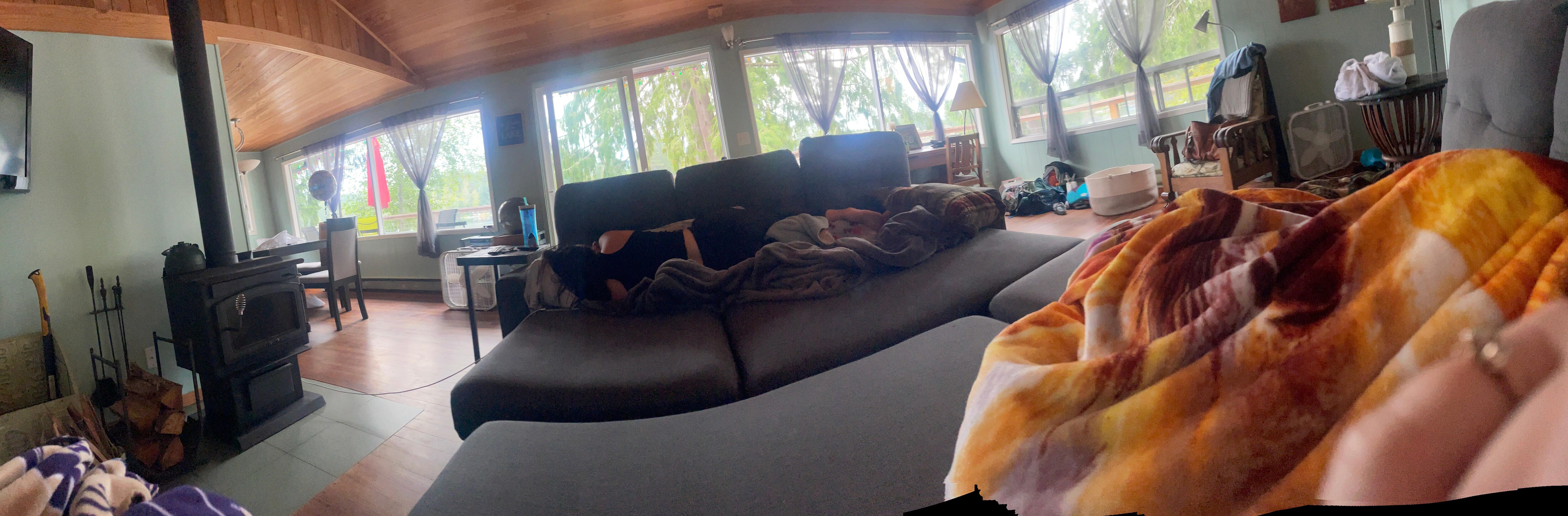 We were told the couch was full size but there’s two full size pullouts that fuse together into a couch at least 3 people could sleep on comfortably. 