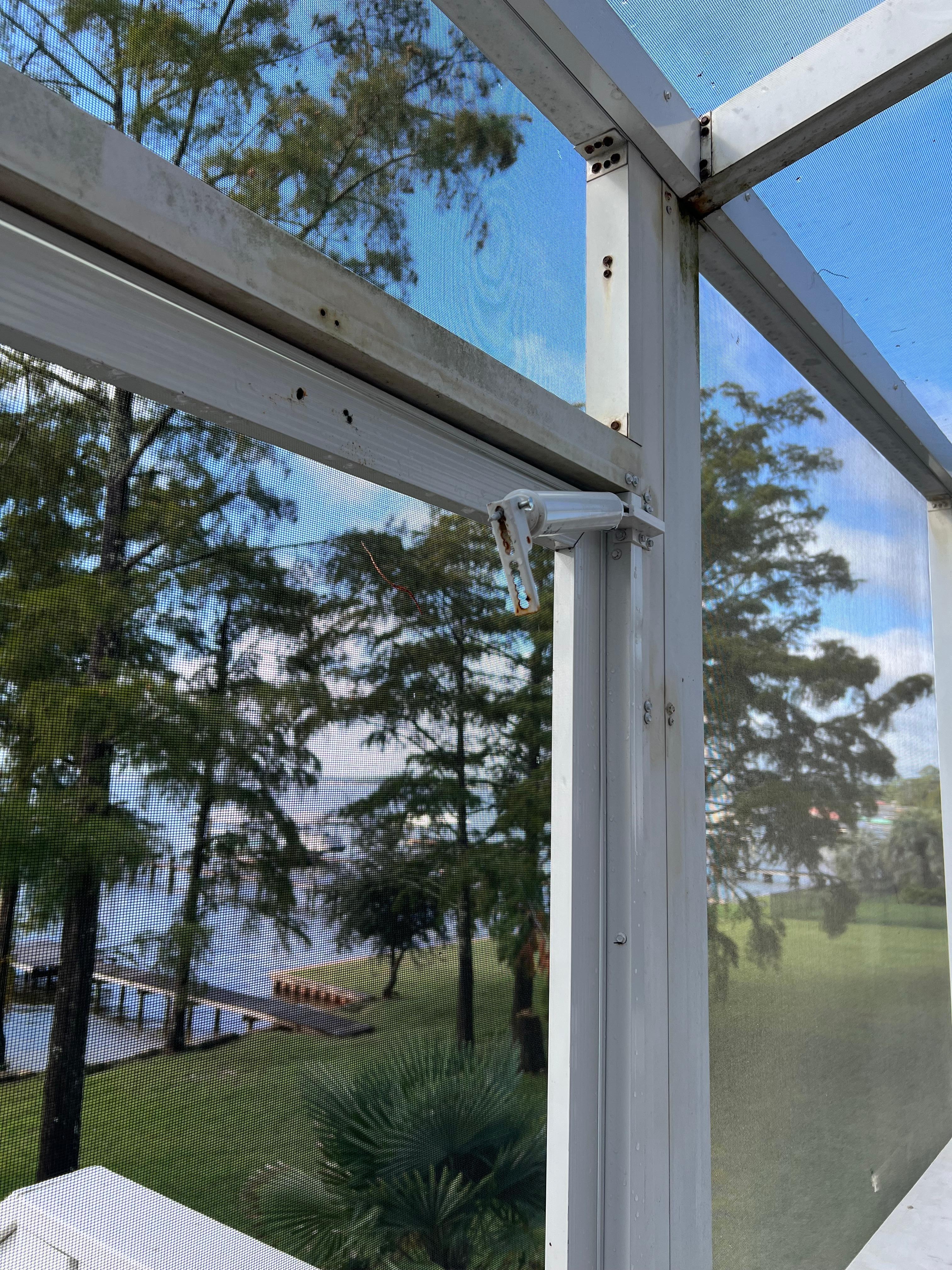 screen door closer broken