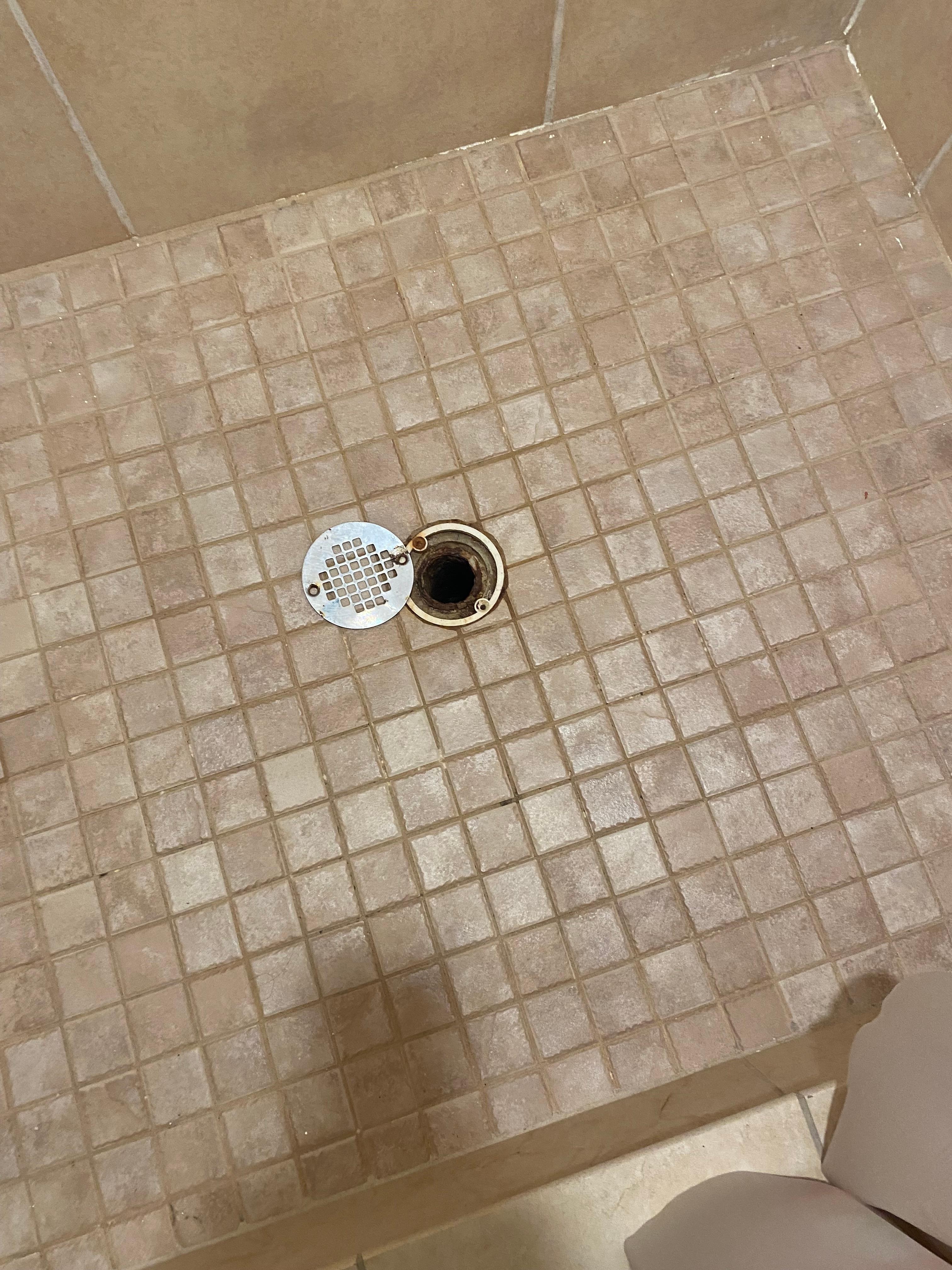 Drain cover not screwed down