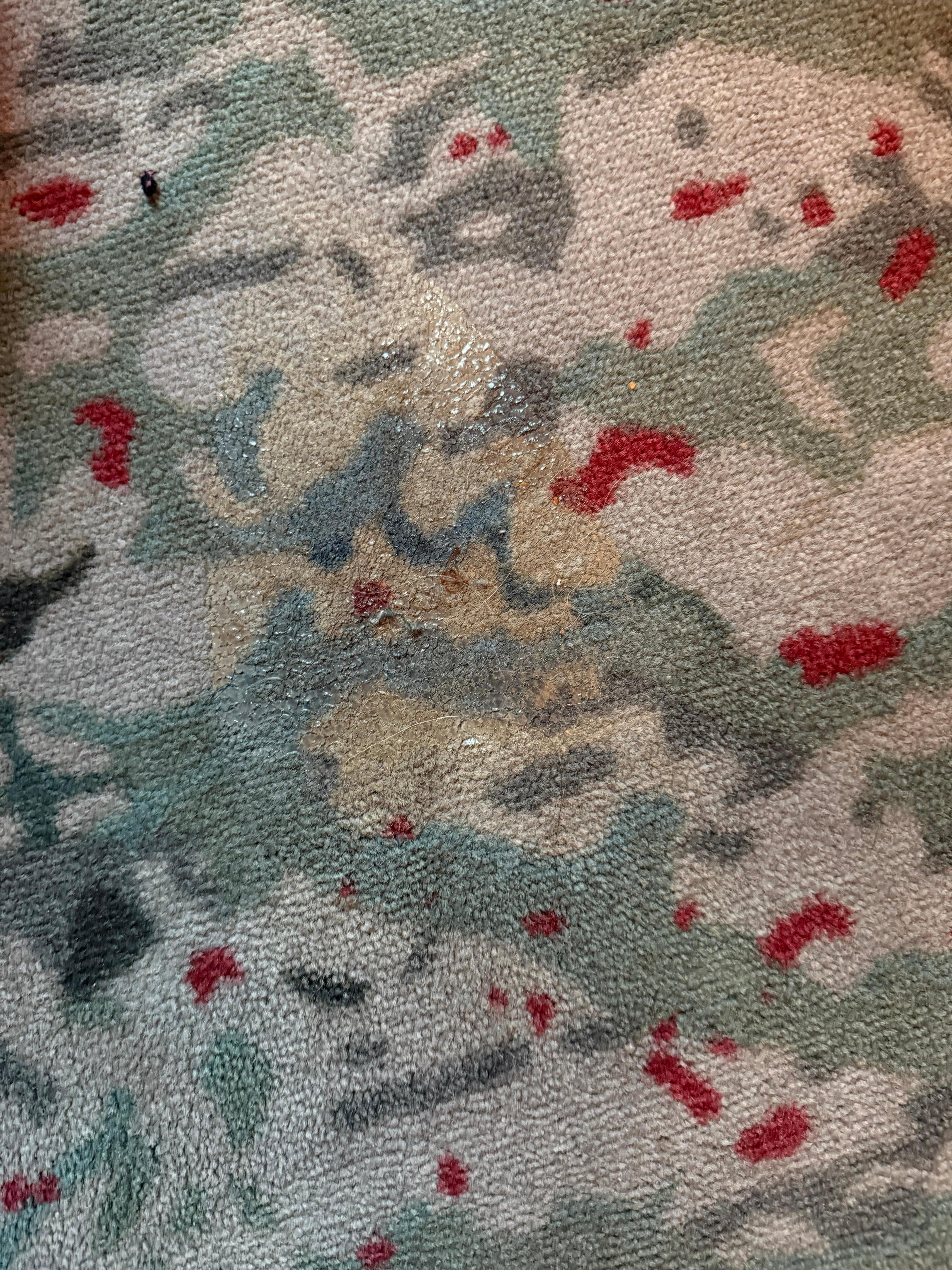 Iron print on carpet 