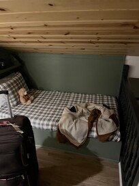 Upstairs with 3 twin beds