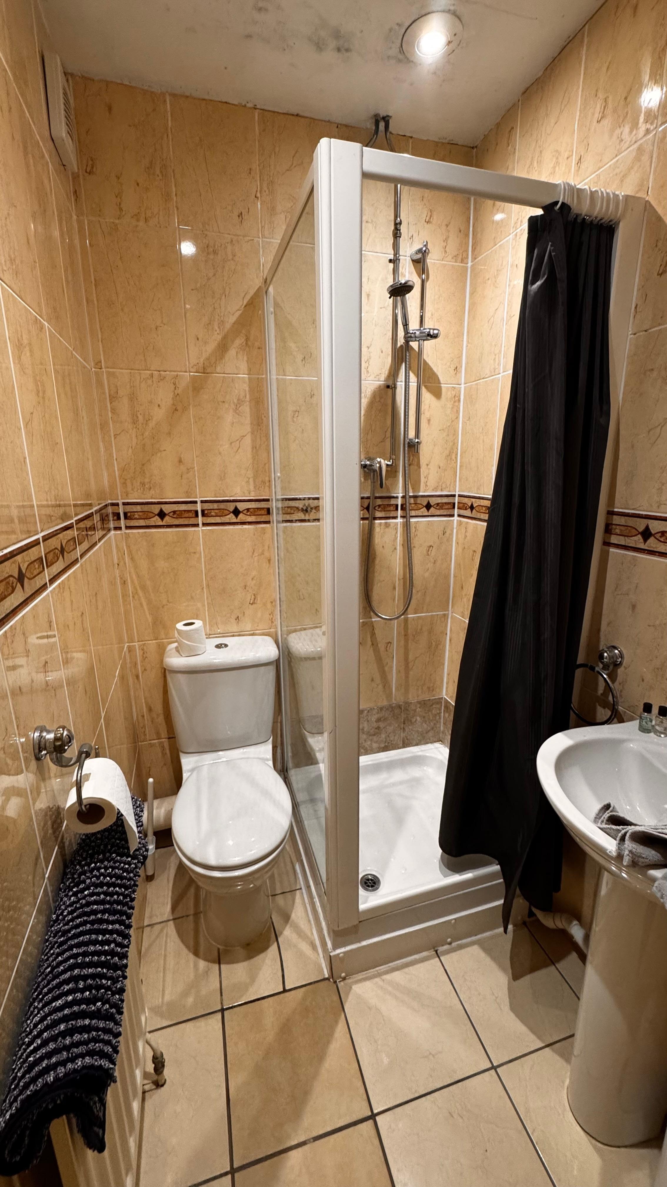 Private bathroom for Room No.3 only