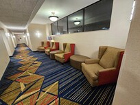 Sitting area in the hall