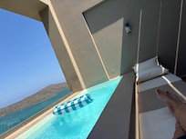 Balcony room 625