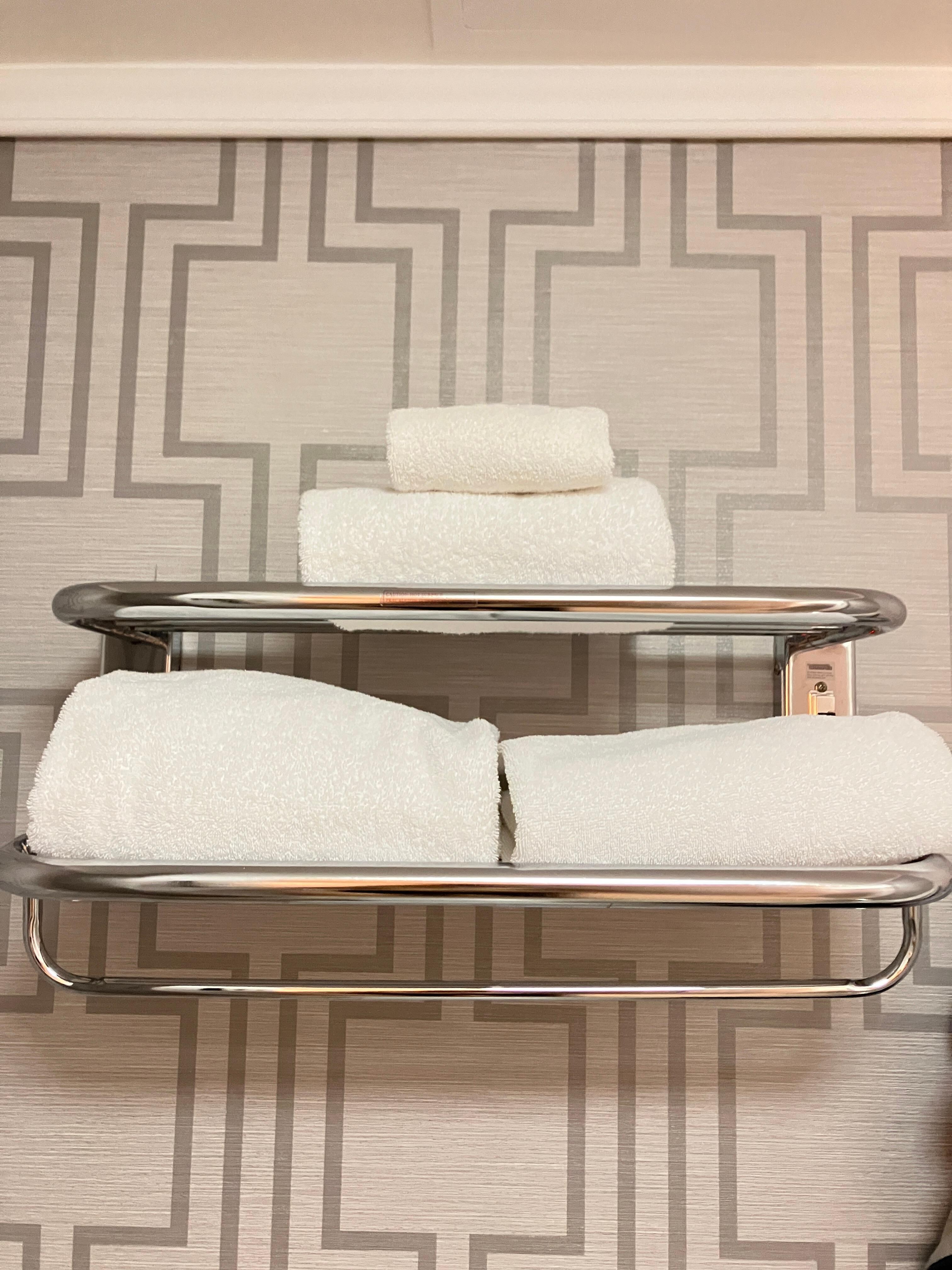 Towel warmer