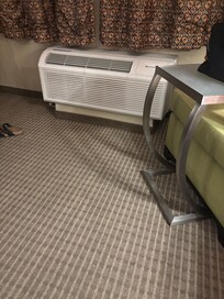 Aire acondicionado hace mucho ruido