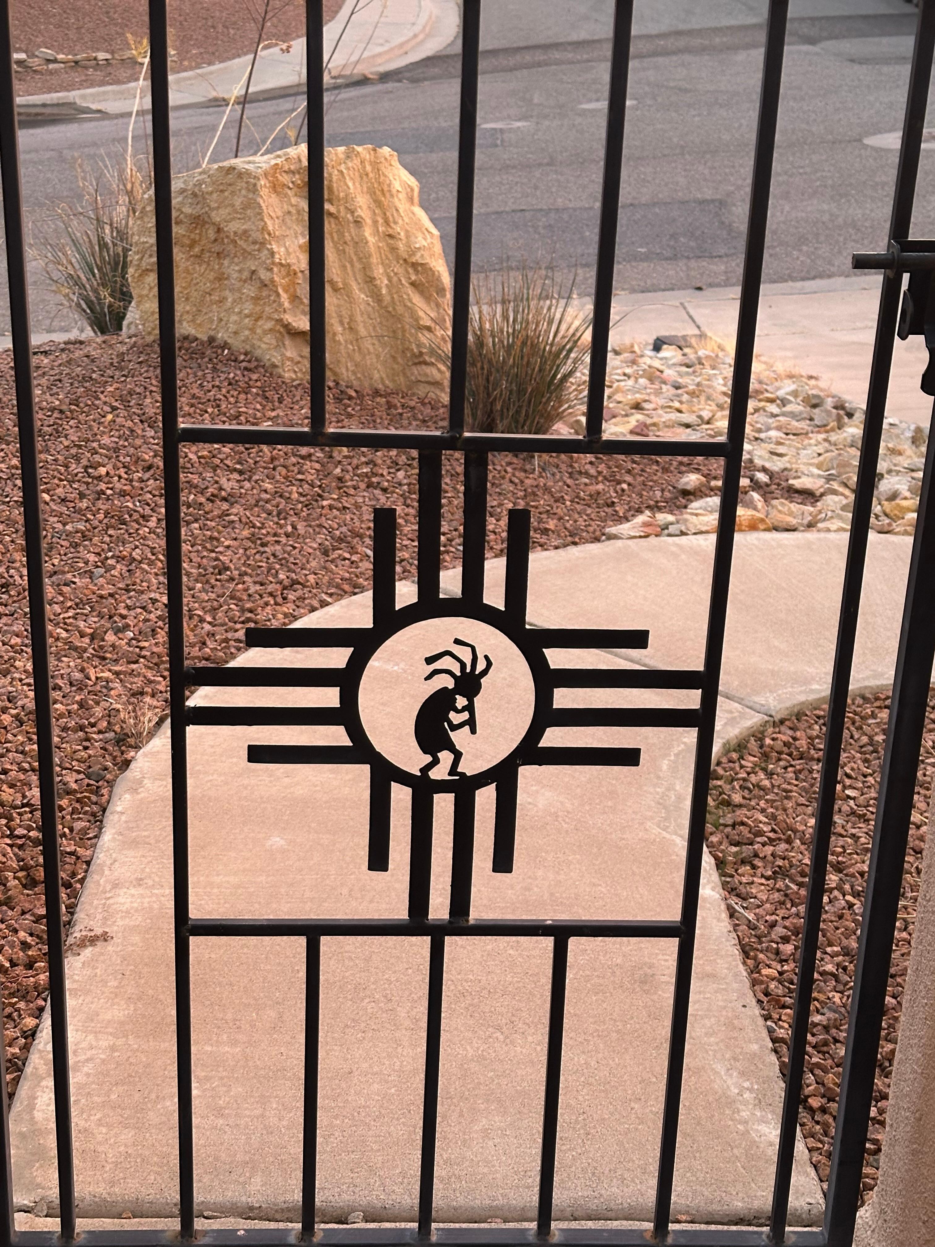 gate to front courtyard