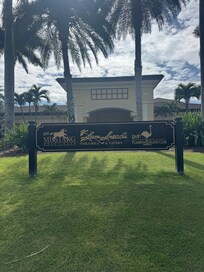 Entry way thru gates