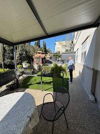 Beautiful terrace/backyard