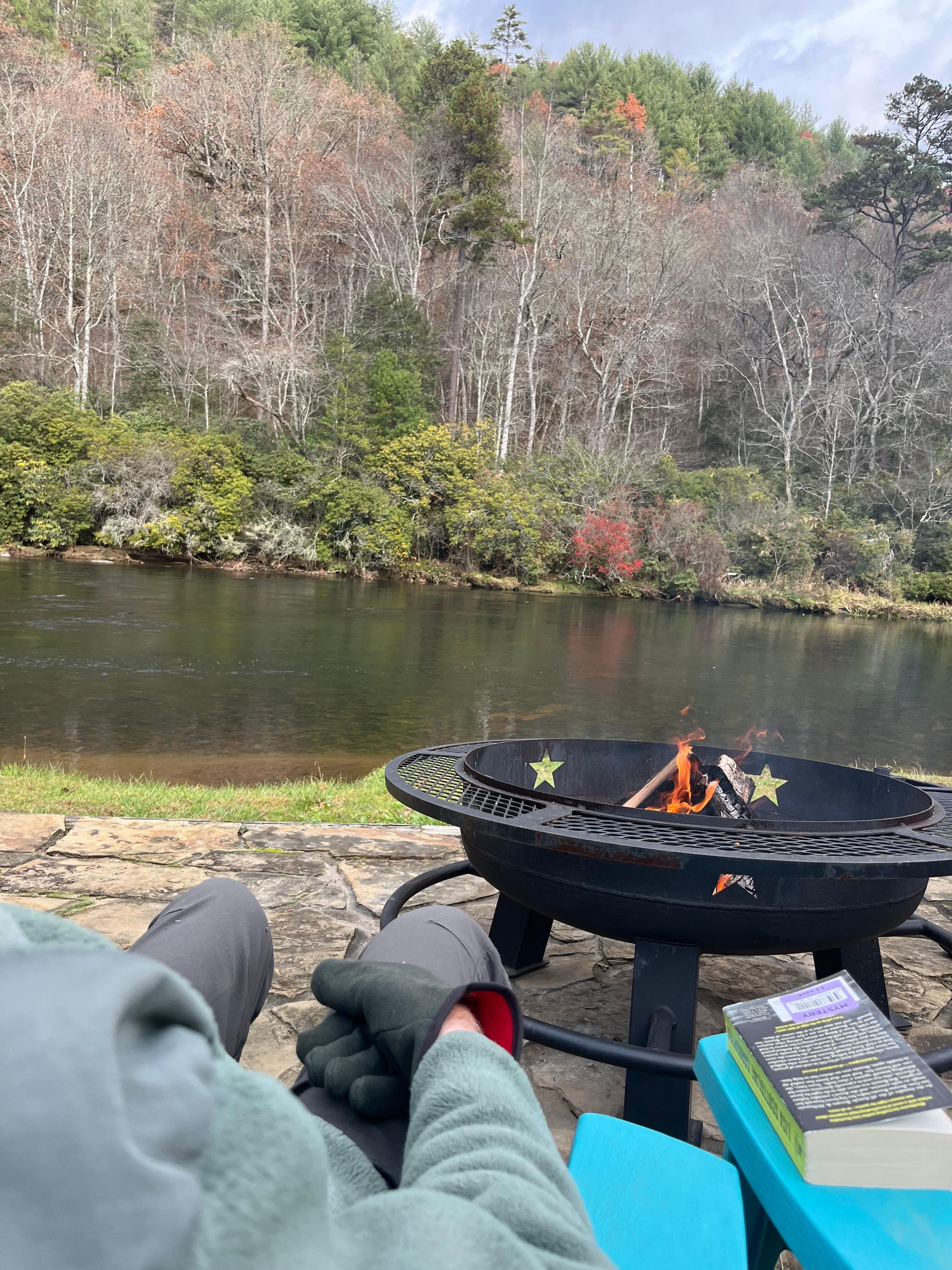 Relaxing fire pit at the waters edge. 