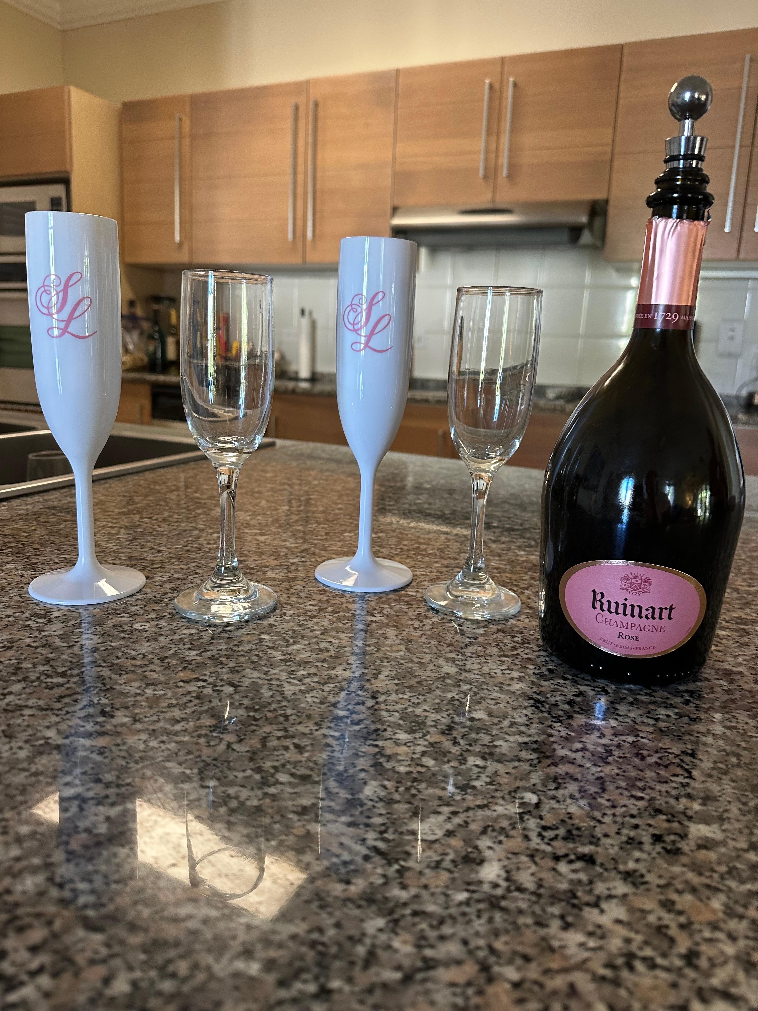 Welcome to Villa #4.  Granite countertops in the kitchen are perfect for meal preparation and easy clean up.