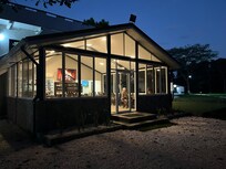 The dining room at dudk