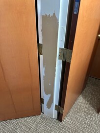 peeling door