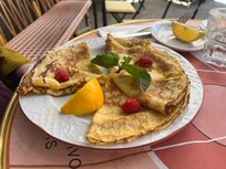 À l’Etincelle, petit restaurant où il fait bon prendre le petit déjeuner