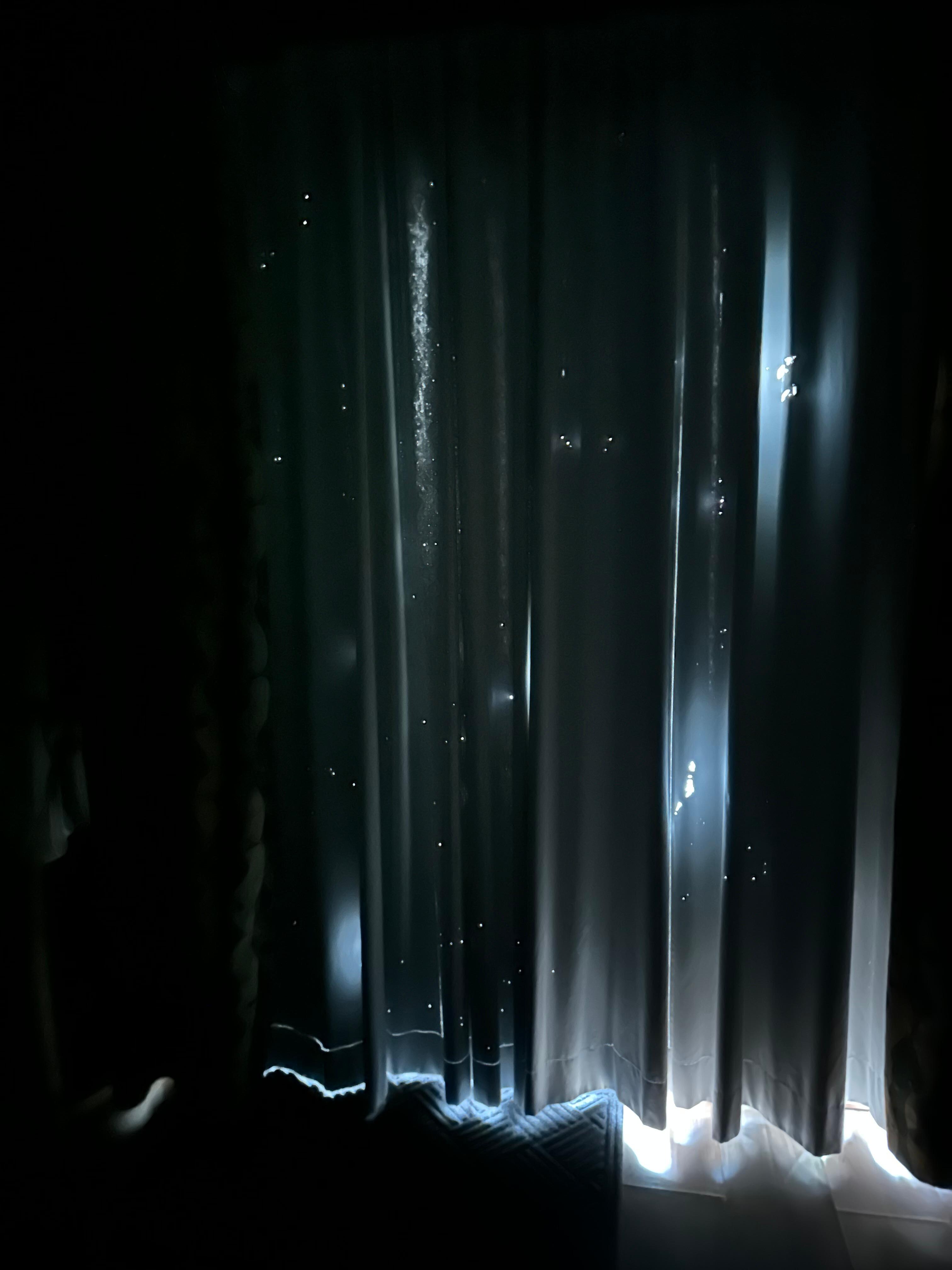 Curtain