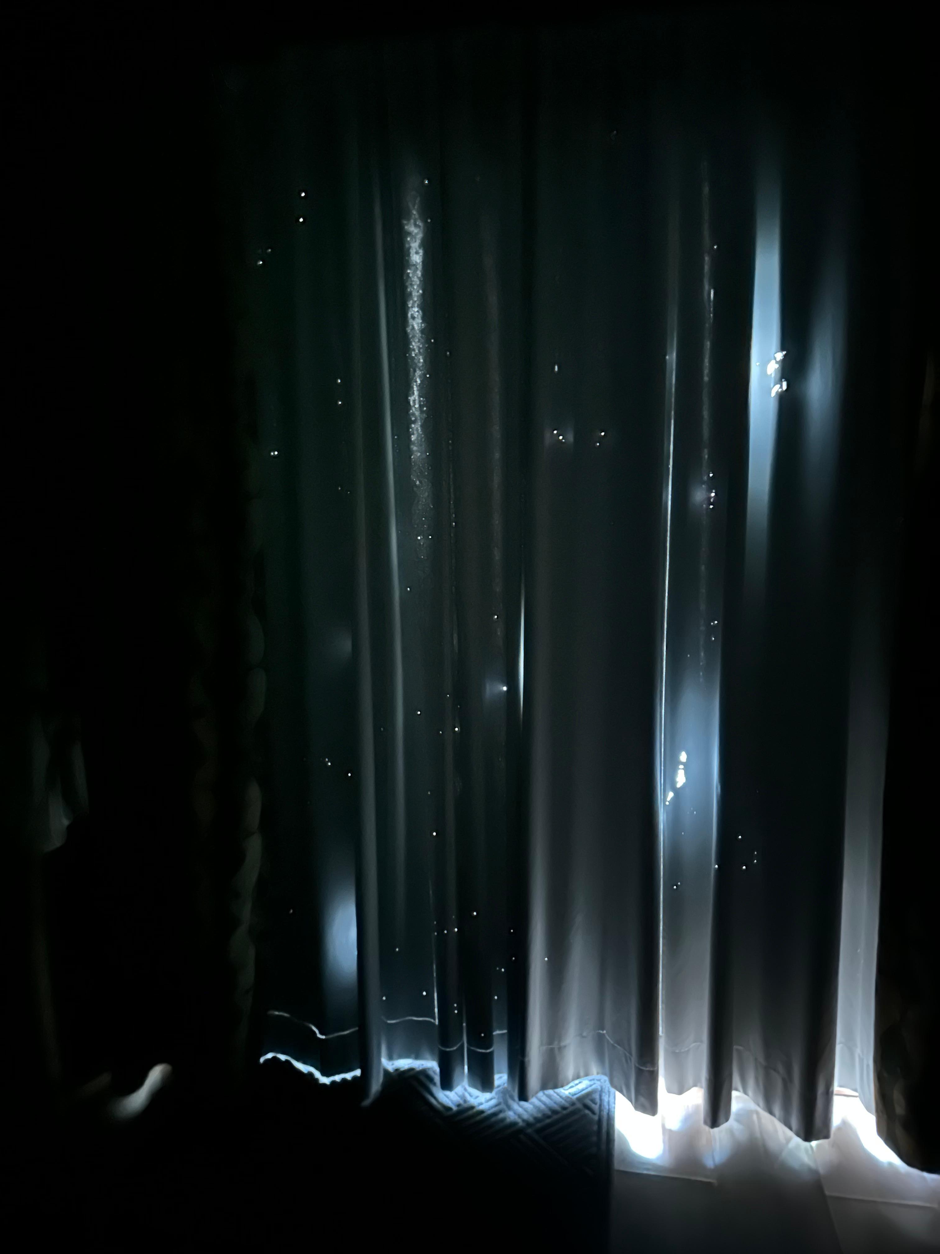 Curtain