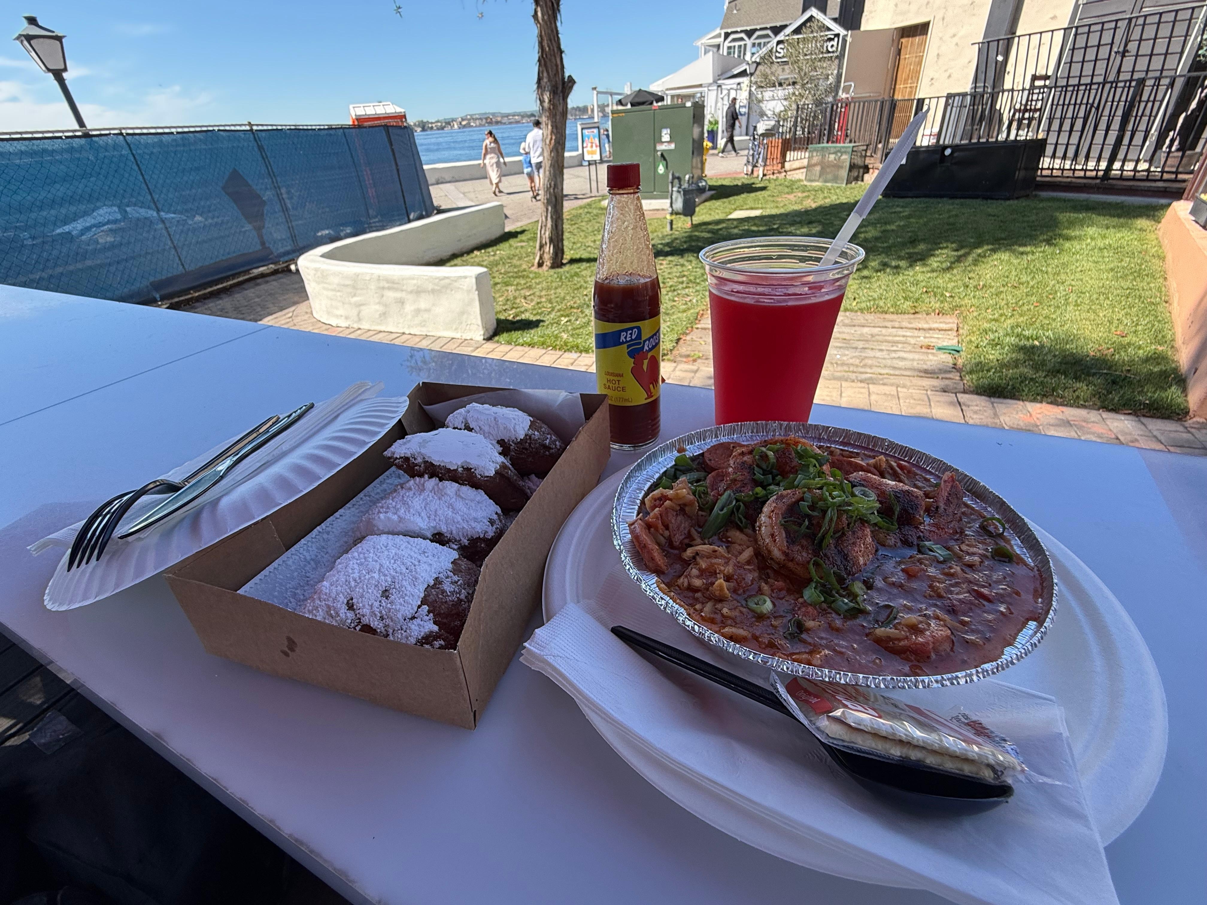 Food at the seaport is top tier. 