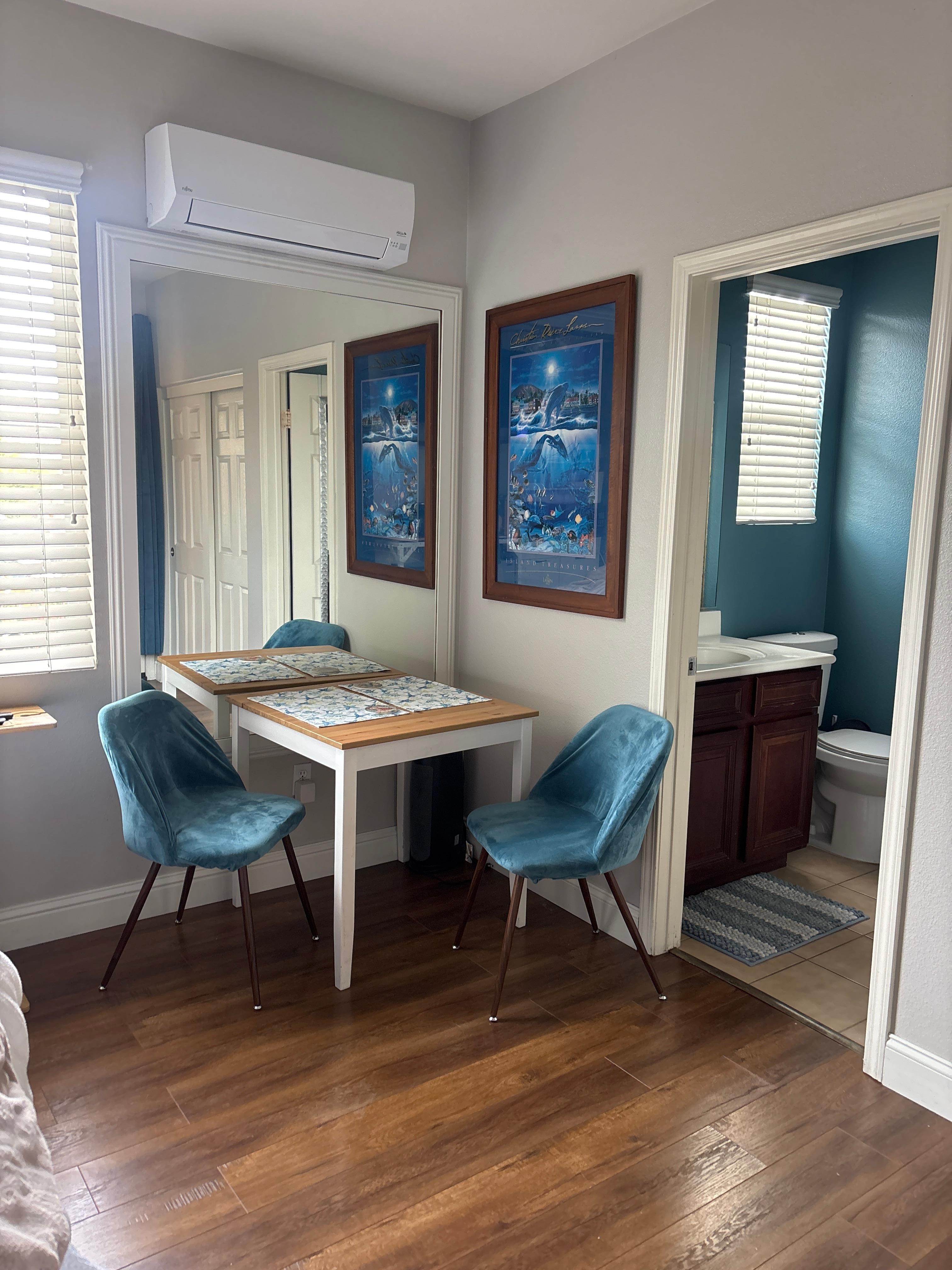 Wonderful windows to let natural light in.  This was taken with all the lights off at 10:30 am. 