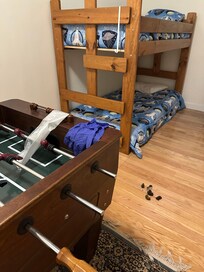 Upon arrival found dog poop on the floor. Emailed housekeeping since they didn’t include a phone number and NEVER got a reply ass weekend. Had to go to the RB front desk for it to finally be taken care of.