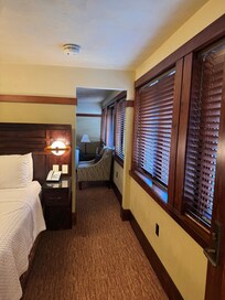 Bedroom to sitting room