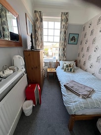 Room 4