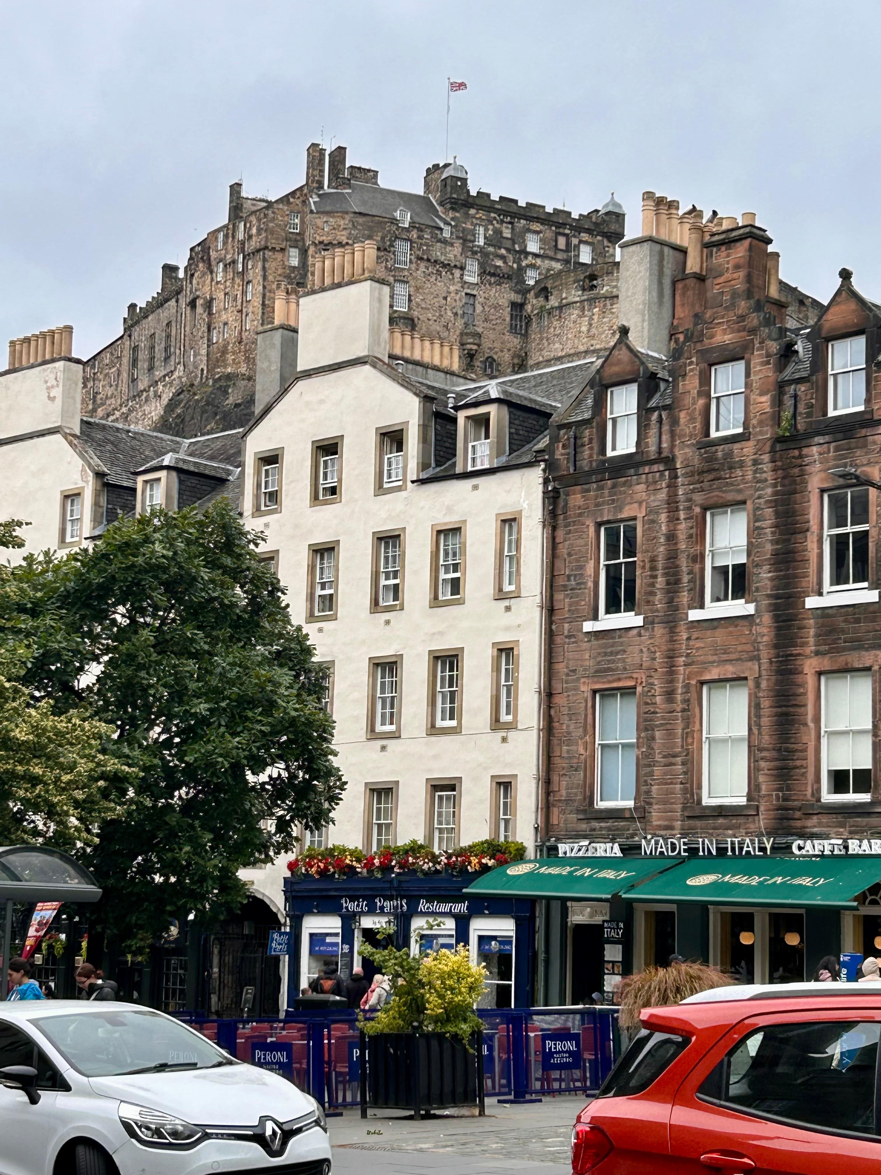 Out the front door and a 15 minute walk to Edinburgh Castle. 