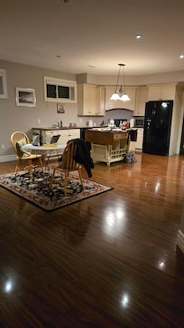 Not the same unit as advertised