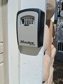 Lock box