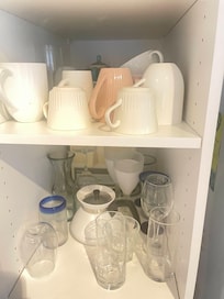 mix of cups and glasses, cups had all stains inside.