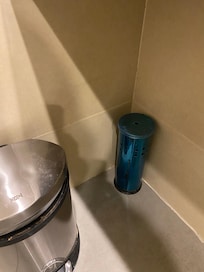 Bowl cleaner was missing