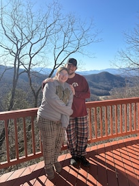 Morning view. The missing one (and her plus one who stayed nearby in Franklin).