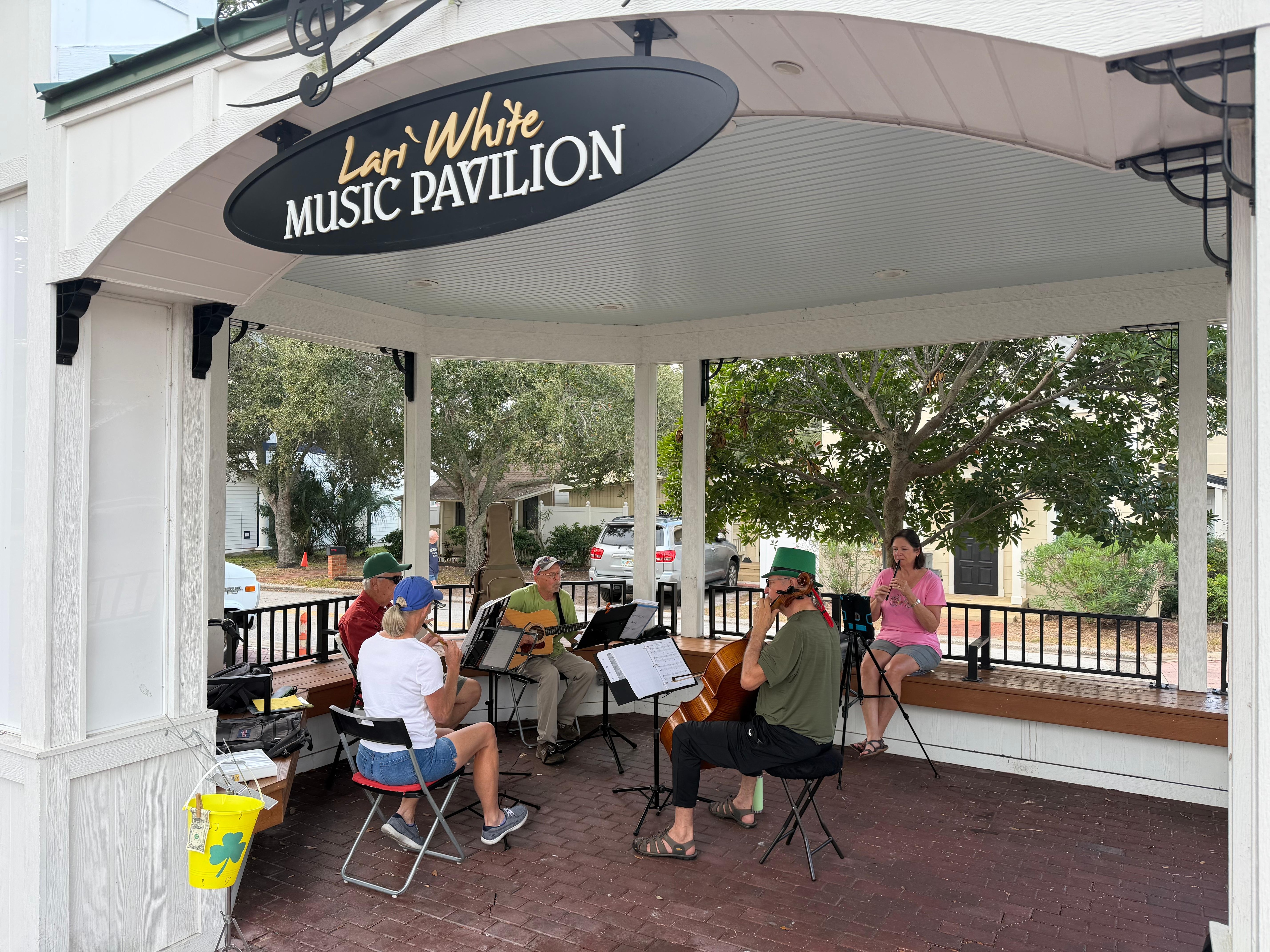 Walking distance to main town.