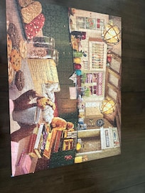 My nieces finish the puzzle 😱😱😱