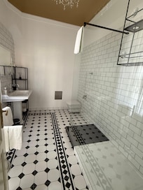 Modern bath