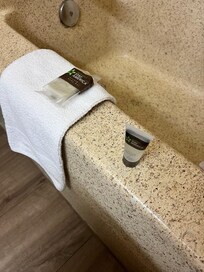 All that was provided for personal hygiene