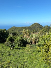 Vu sur piton vert possible de faire une heure de balade sympa.