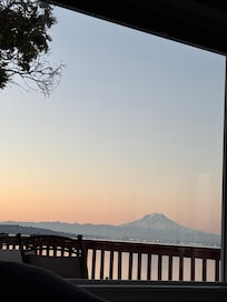 Morning view without lifting head from the pillow!