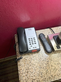 No dial tone. Should have been removed from room. People have their own phones