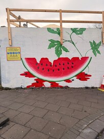 I didn’t take any pics of the actual room, but there’s great street art nearby