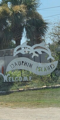 Welcome Sign