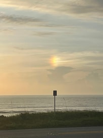 Small rainbow to bid us g’bye on our last morning.