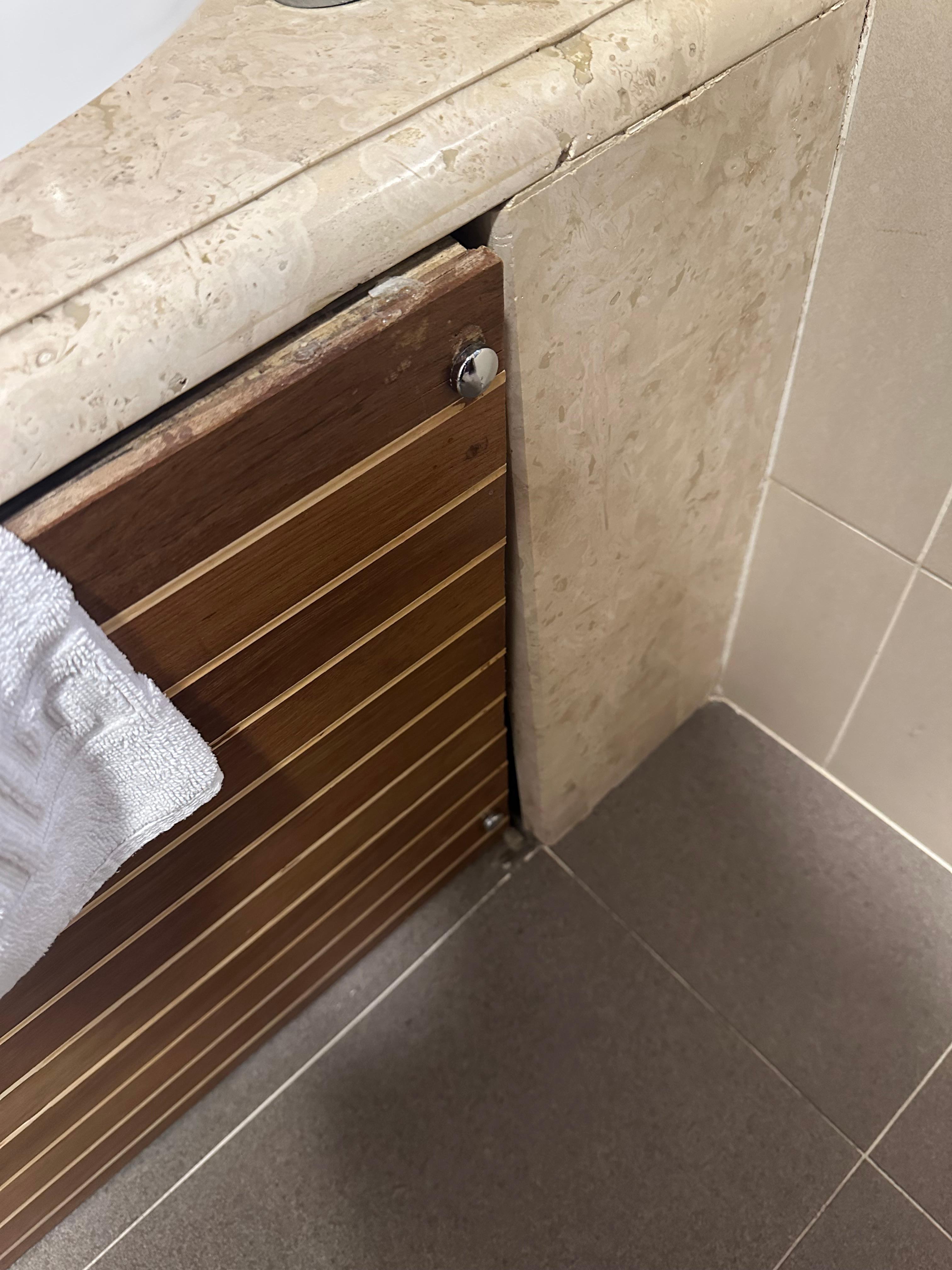 Kick board